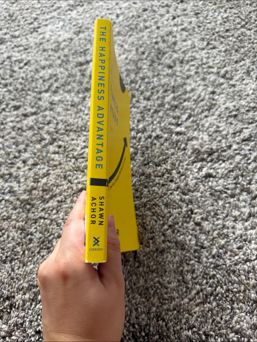 The Happiness Advantage by Shawn Achor - Yellow Paperback